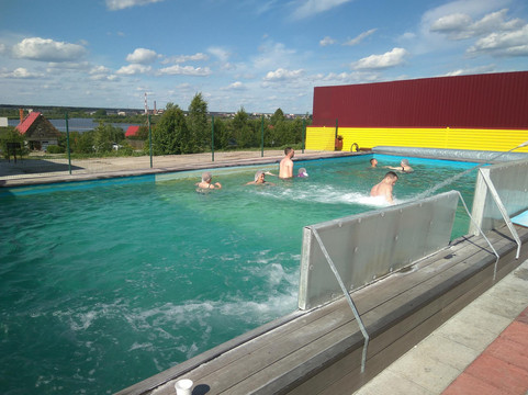 Verkhnyaya Polevaya旅游攻略图片