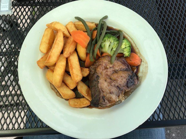 The George & Dragon country house Hotel主图