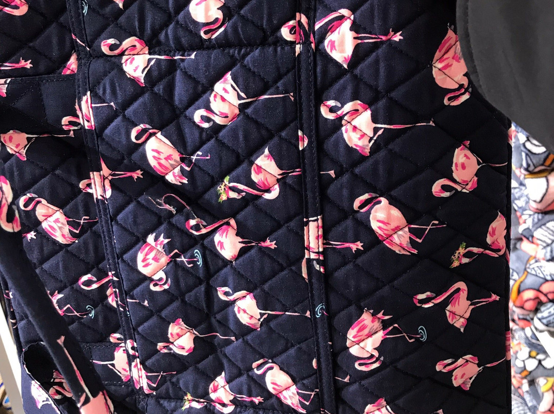 Lake George Plaza Outlet Center-乔治湖必去景点