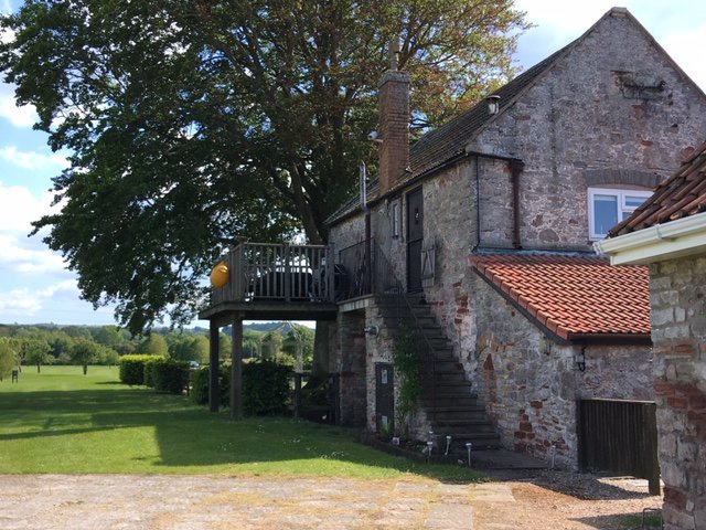 Mendip Spring Golf & Country Club-浴室