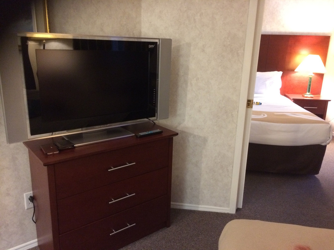 Quality Suites主图