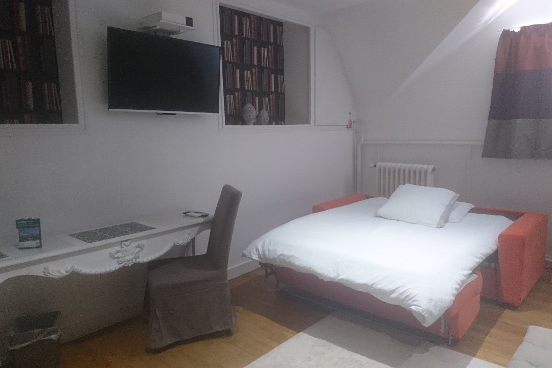 La Villa des Glycines Thouars主图