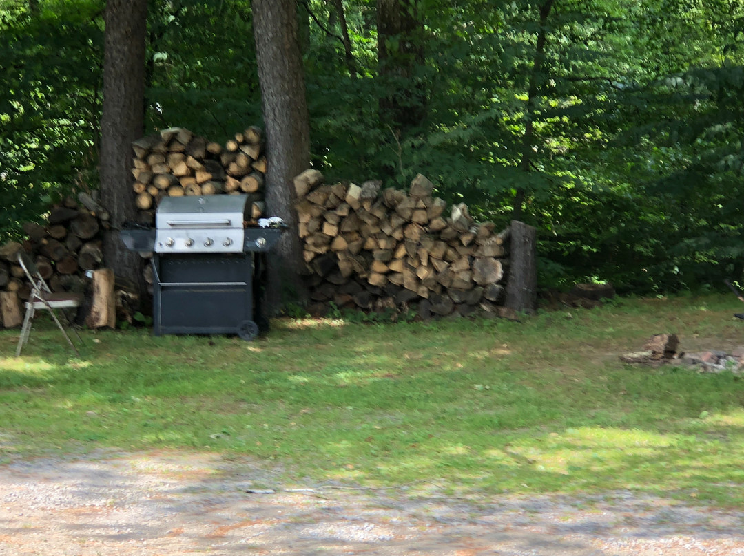 The Creekside Inn主图