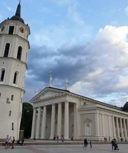 Vilnius Cathedral Square景点门票图片