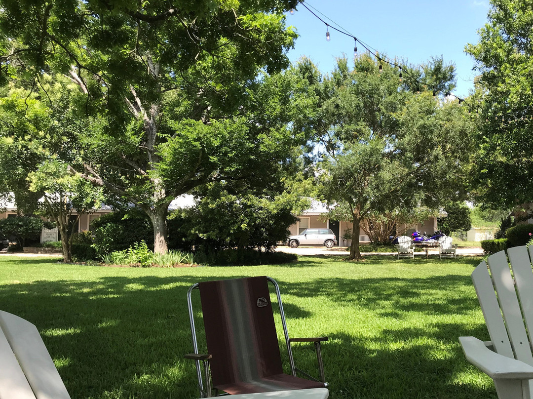 Rainbow Courts Motel主图