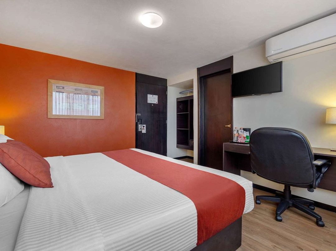Comfort Inn San Luis Potosi主图