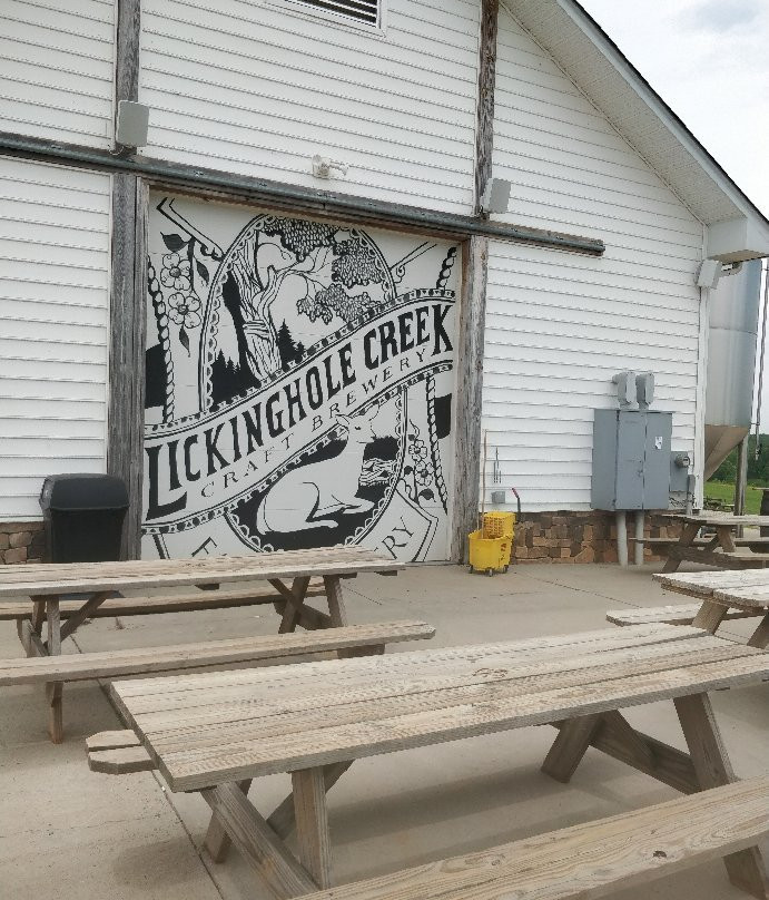 Lickinghole Creek Craft Brewery-Goochland必去景点