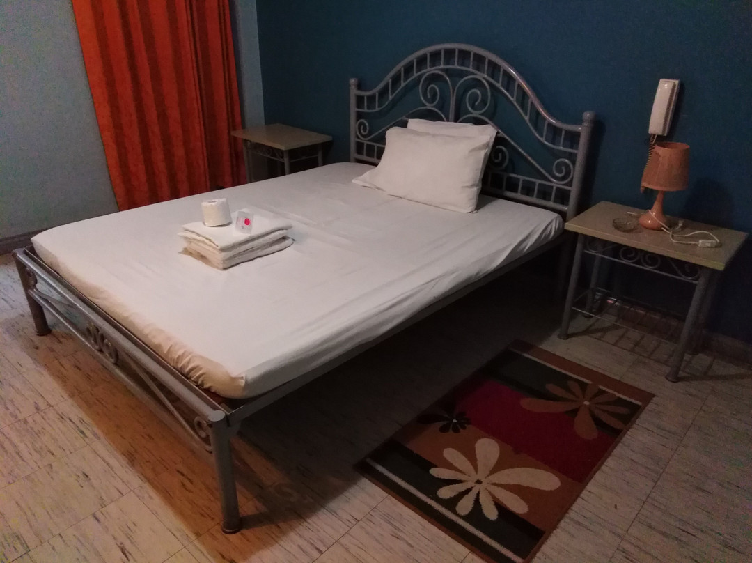 De Luxe Hotel and Restaurant主图