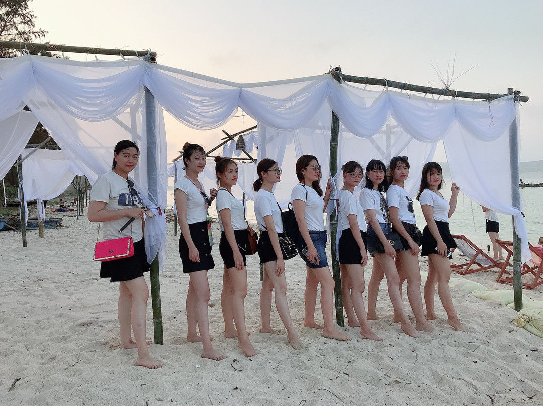 Nha Nghi Tham Giap主图