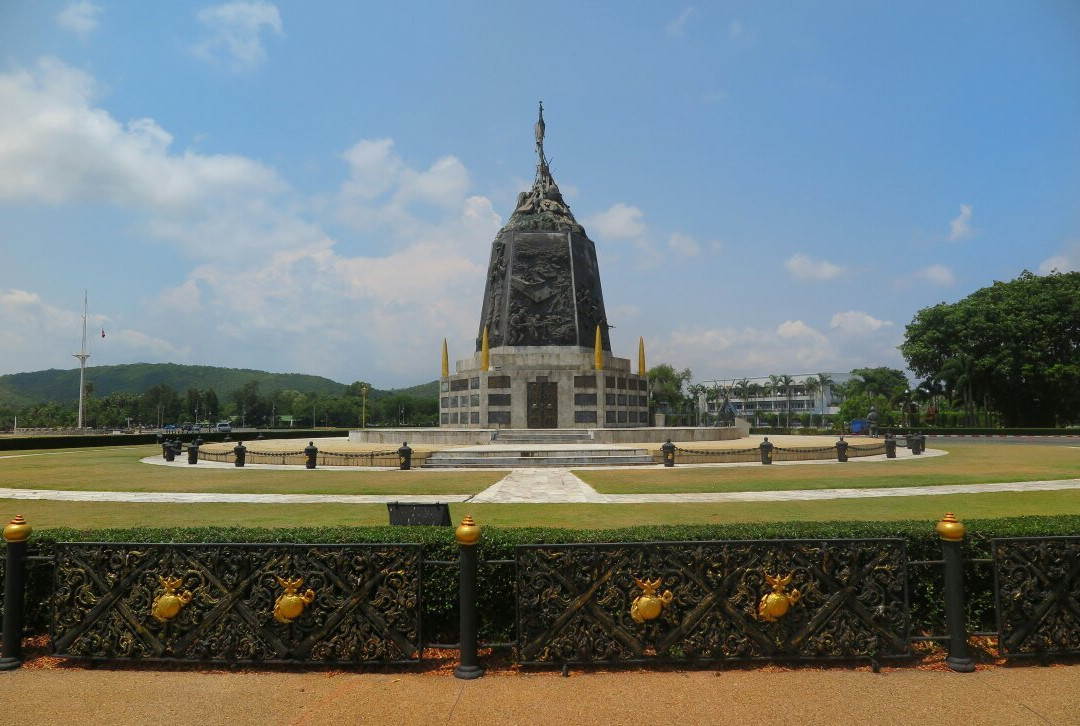 Royal Thai Marine Corps Monument-色桃邑必去景点