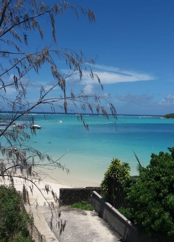 Chez Johnny - Blue Bay
