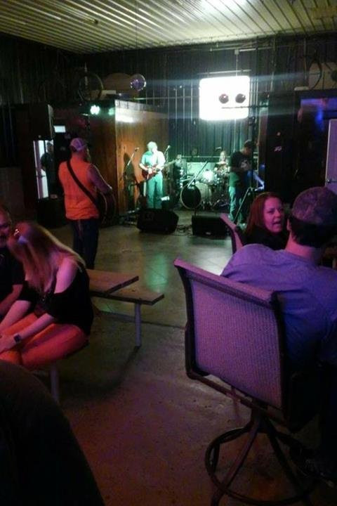 West Side Tavern-Salem必去景点