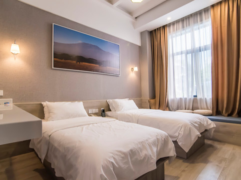 玛夏布鲁客栈主图