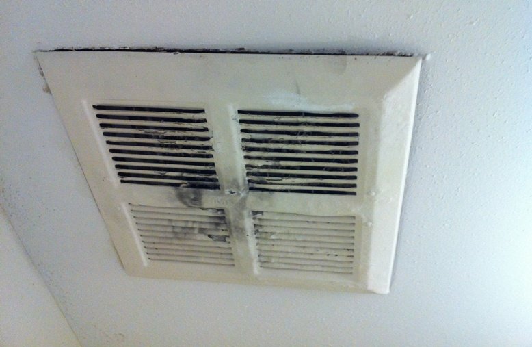 Quality Inn Trussville I-59 Exit 141-浴室