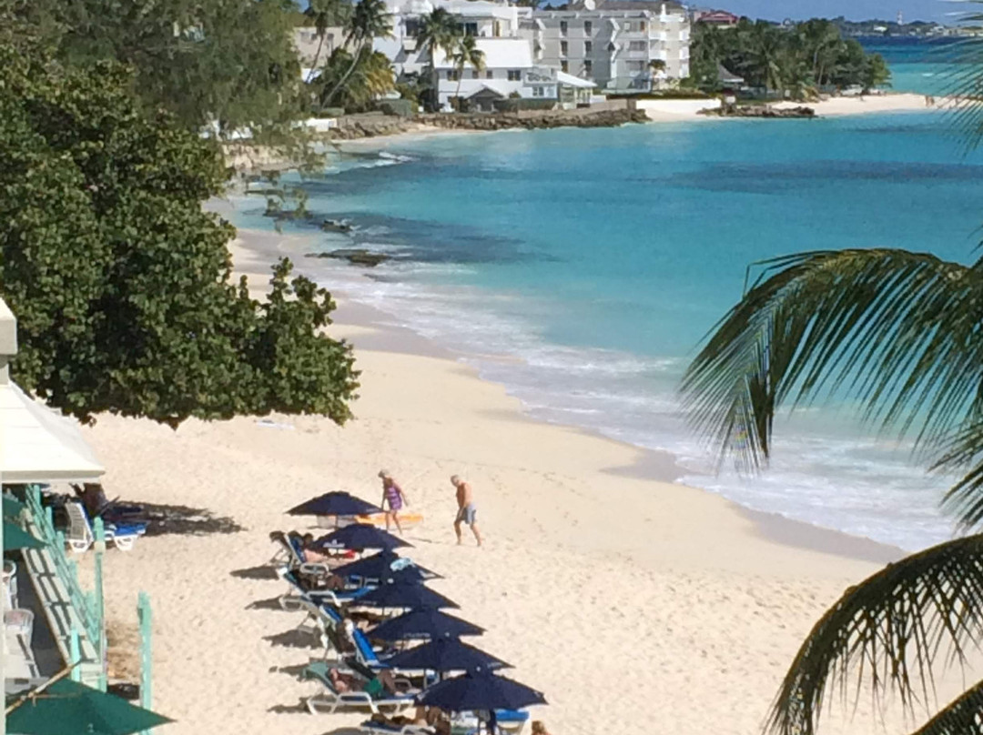 Coral Mist Beach Hotel主图