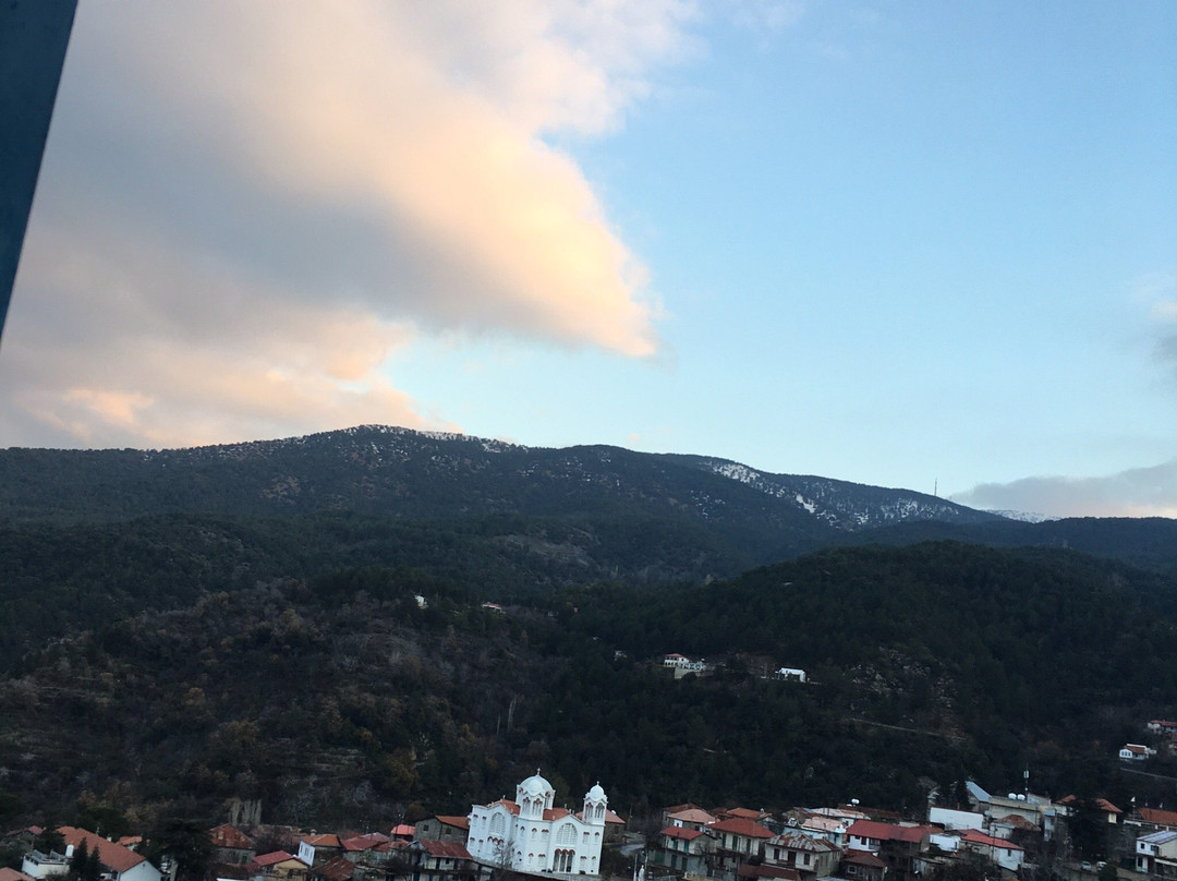 Elyssia Hotel & Restaurant主图