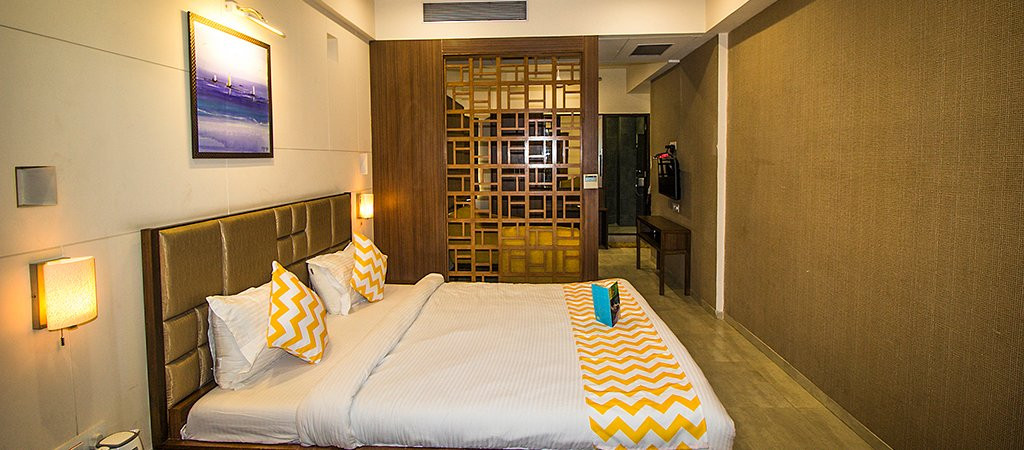 FabHotel Flora主图