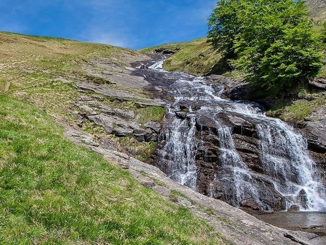 Valle delle Cento Fonti景点图片