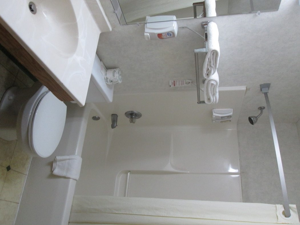 韦诺纳速8酒店主图