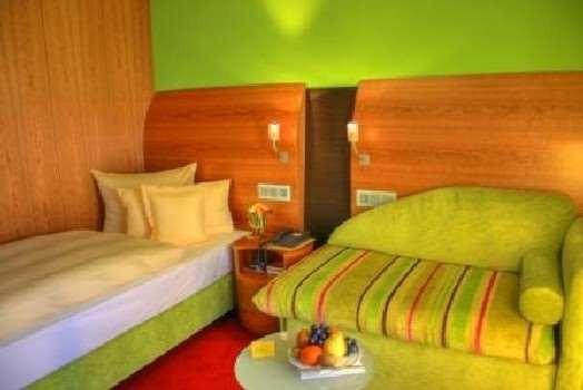 杜密兹尔奥斯特里斯酒店主图