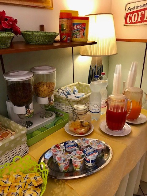 圣西罗菲耶拉酒店主图