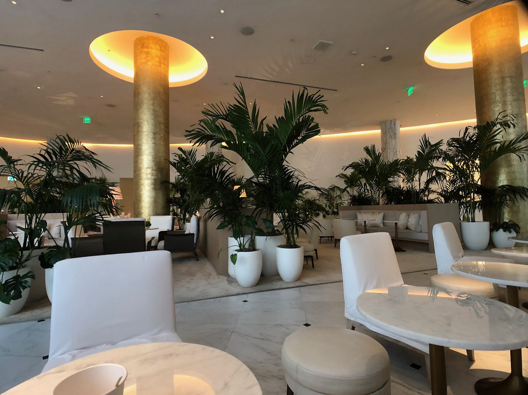 迈阿密海滩艾迪逊酒店主图