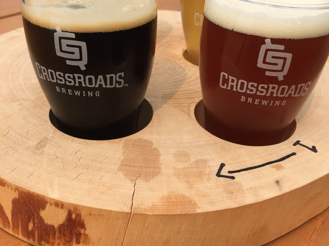 CrossRoads Brewing & Distillery景点图片