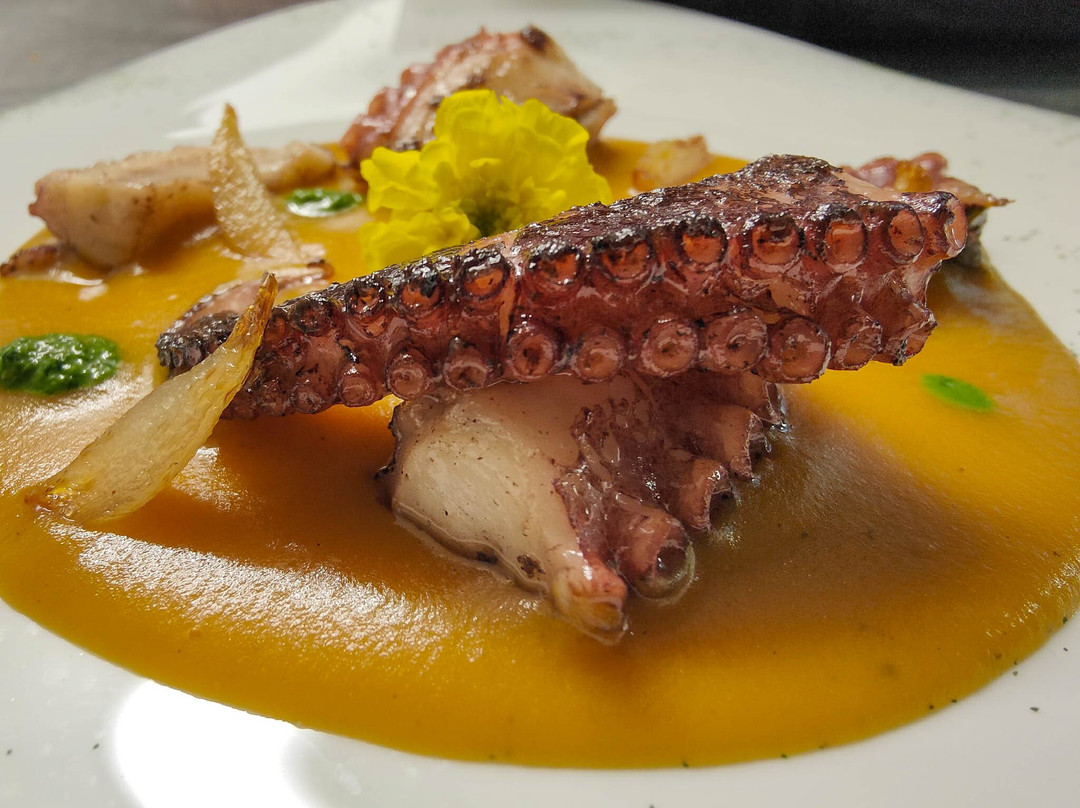 Entreves餐馆和美食-Shatush Bistrot