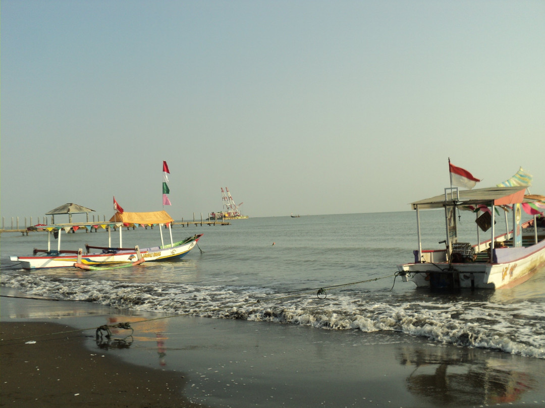 Alam Indah Beach景点图片