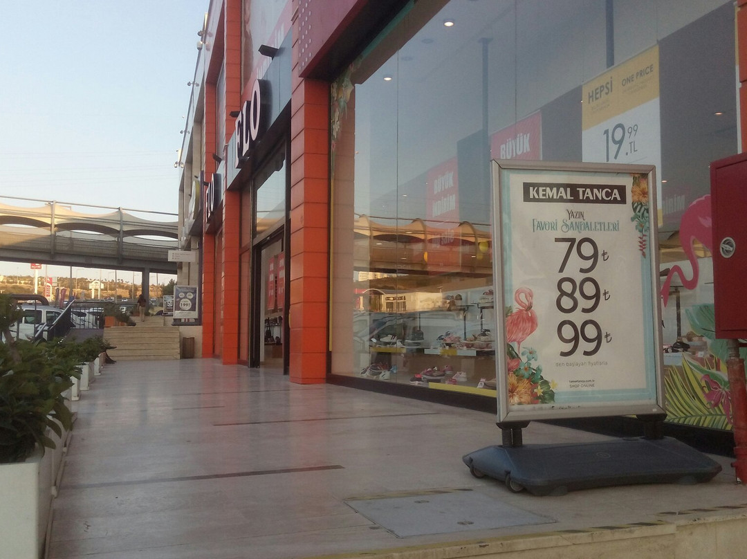 Selway Outlet Park景点图片