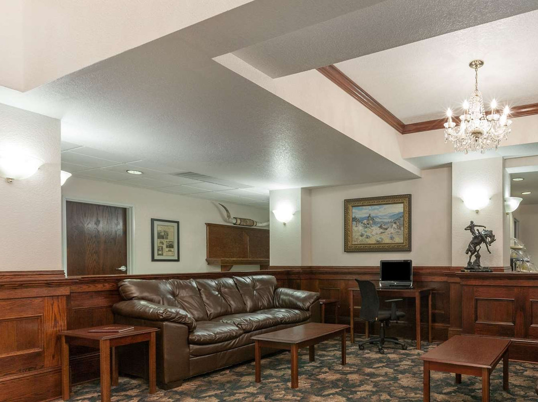 Best Western Prime Inn & Suites主图