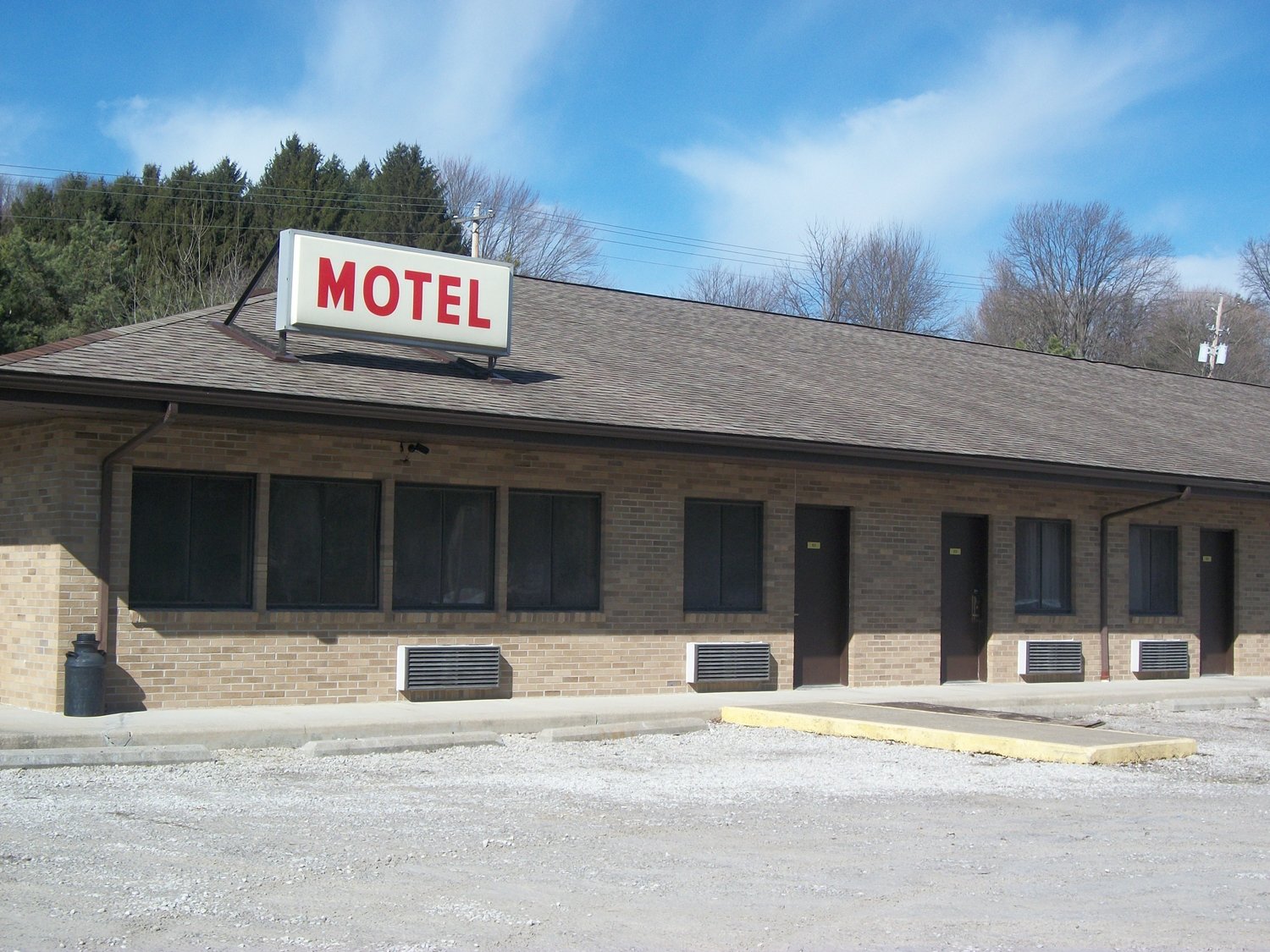 The Hemlock Inn-官方