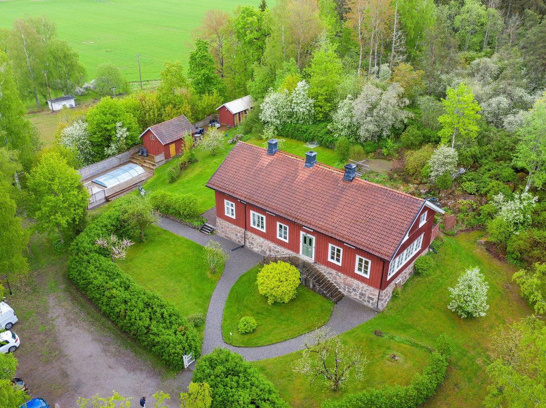 Lyrsta R B&B