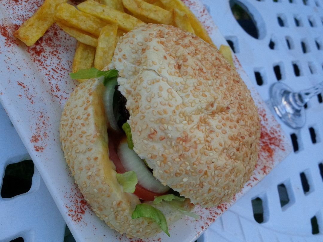 Halfway There Chalets主图