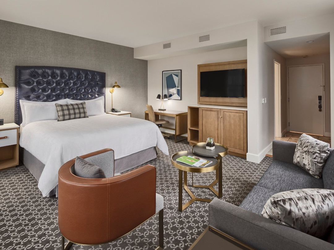 提亚特洛酒店主图