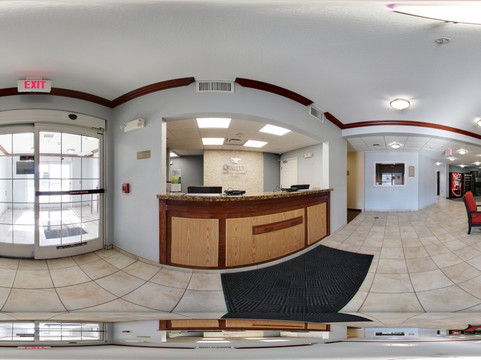 Suburban Studios Waterloo主图