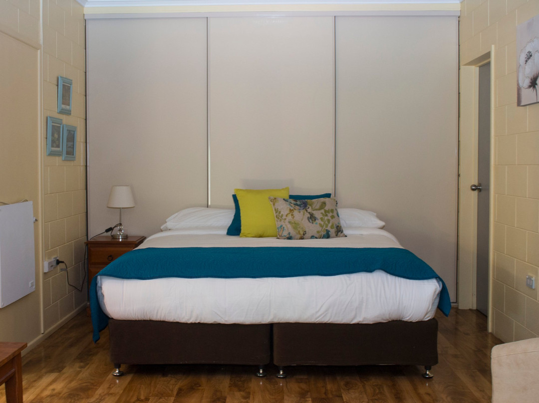 Innot Hot Springs酒店住宿-Chilverton Cottages & Day Spa