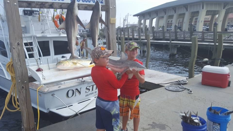 Captain Ron's Charters-格尔夫波特必去景点