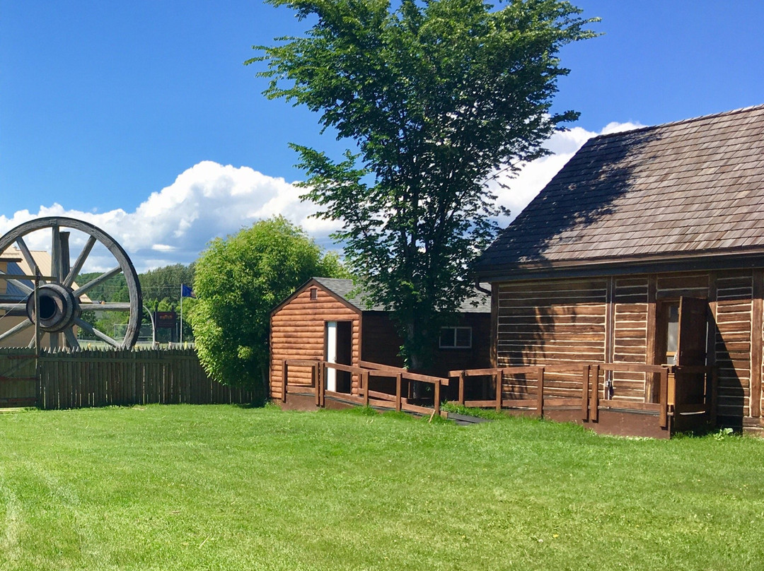 Fort Assiniboine Museum景点图片