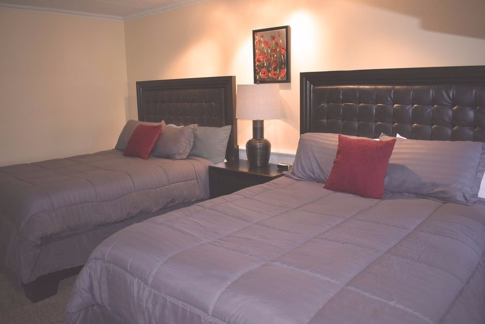 Harbour Square Suites