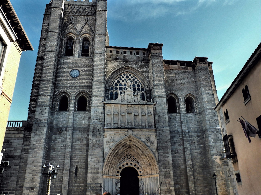 阿维拉大教堂景点图片
