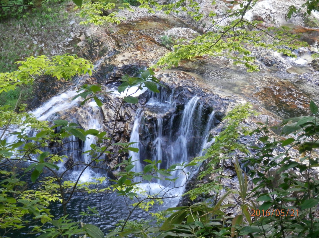 Otaki Waterfall-陆奥市必去景点