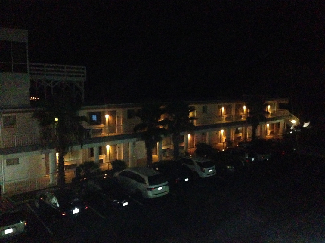 Arya Blu Inn & Suites