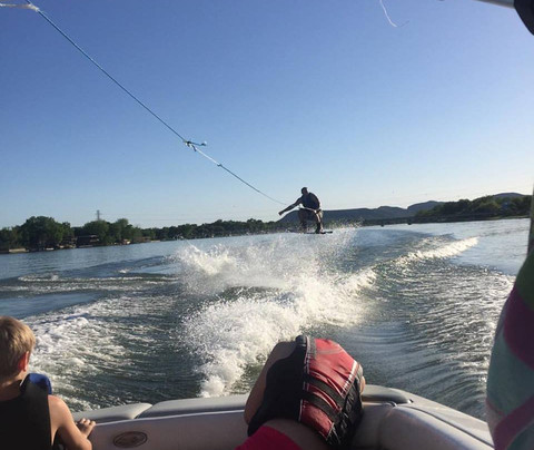 Wave Chasers-Kingsland必去景点