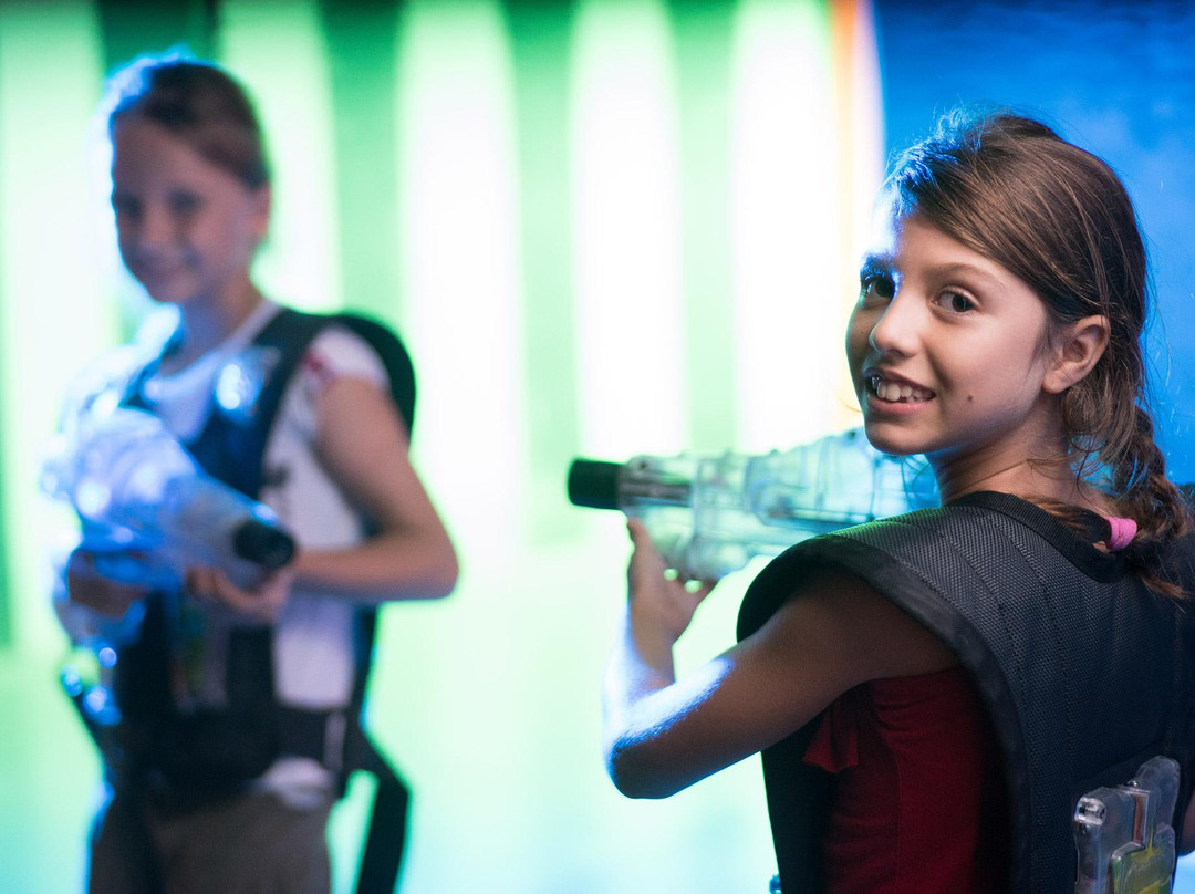 Laserzone Sunshine Coast-Warana必去景点