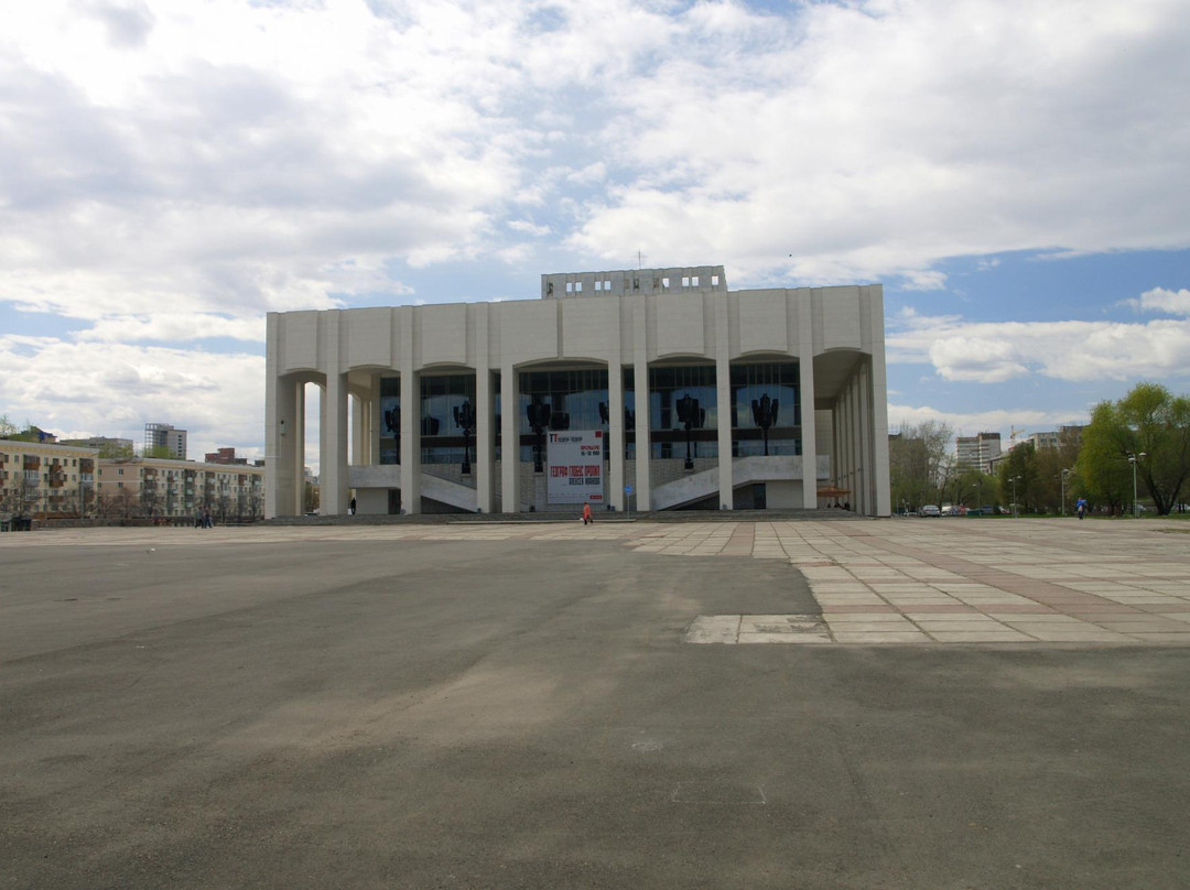 Stsena-Molot Theater-彼尔姆必去景点