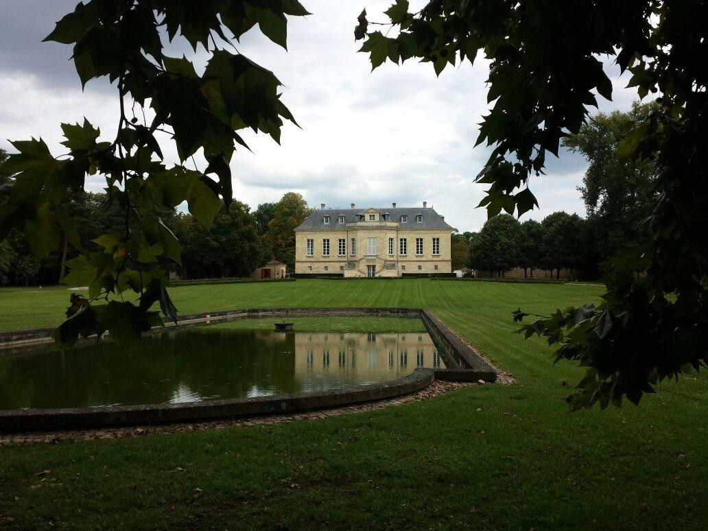 Chateau La Louvière景点图片