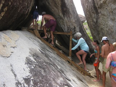 Aqua Blue Charters-夏洛特阿马利亚必去景点