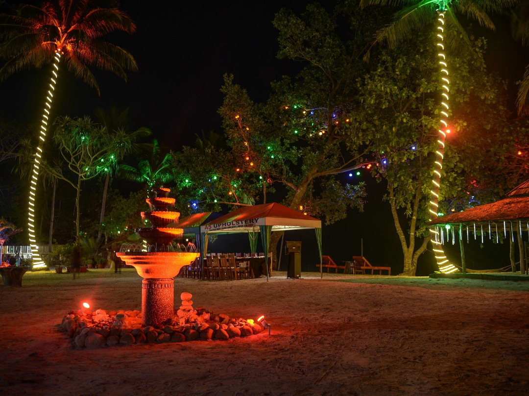 Chez Rose Beach Bar & Restaurant Resort