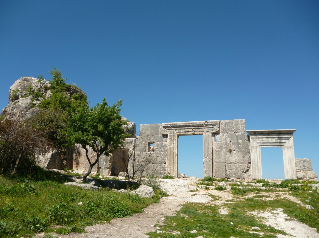 Meron Synagogue Ruins景点图片